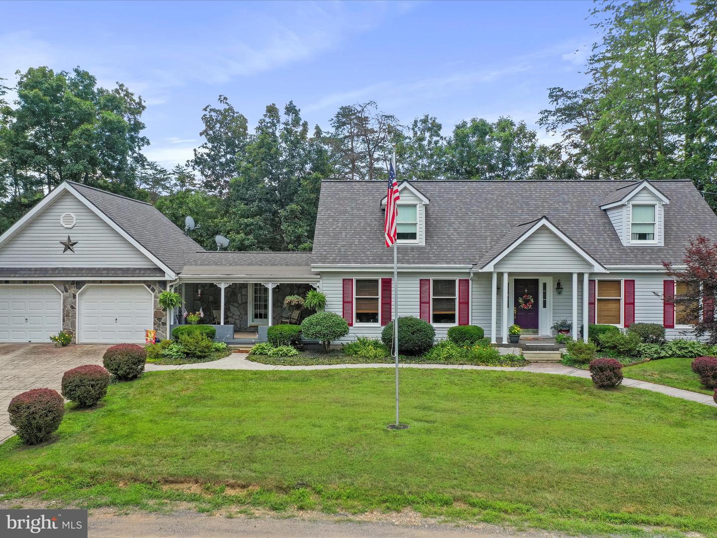 260 Edith Lane, Hedgesville