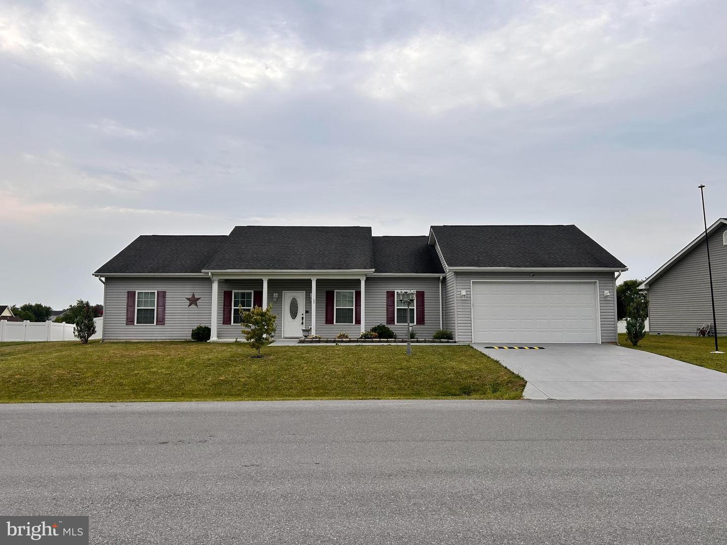 52 Harness Race Road, Martinsburg