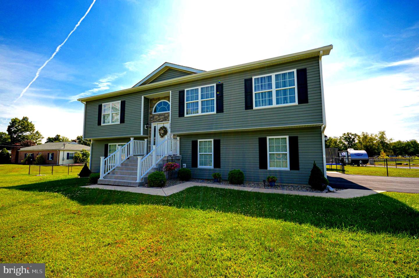 320 Sulphur Springs Road, Inwood