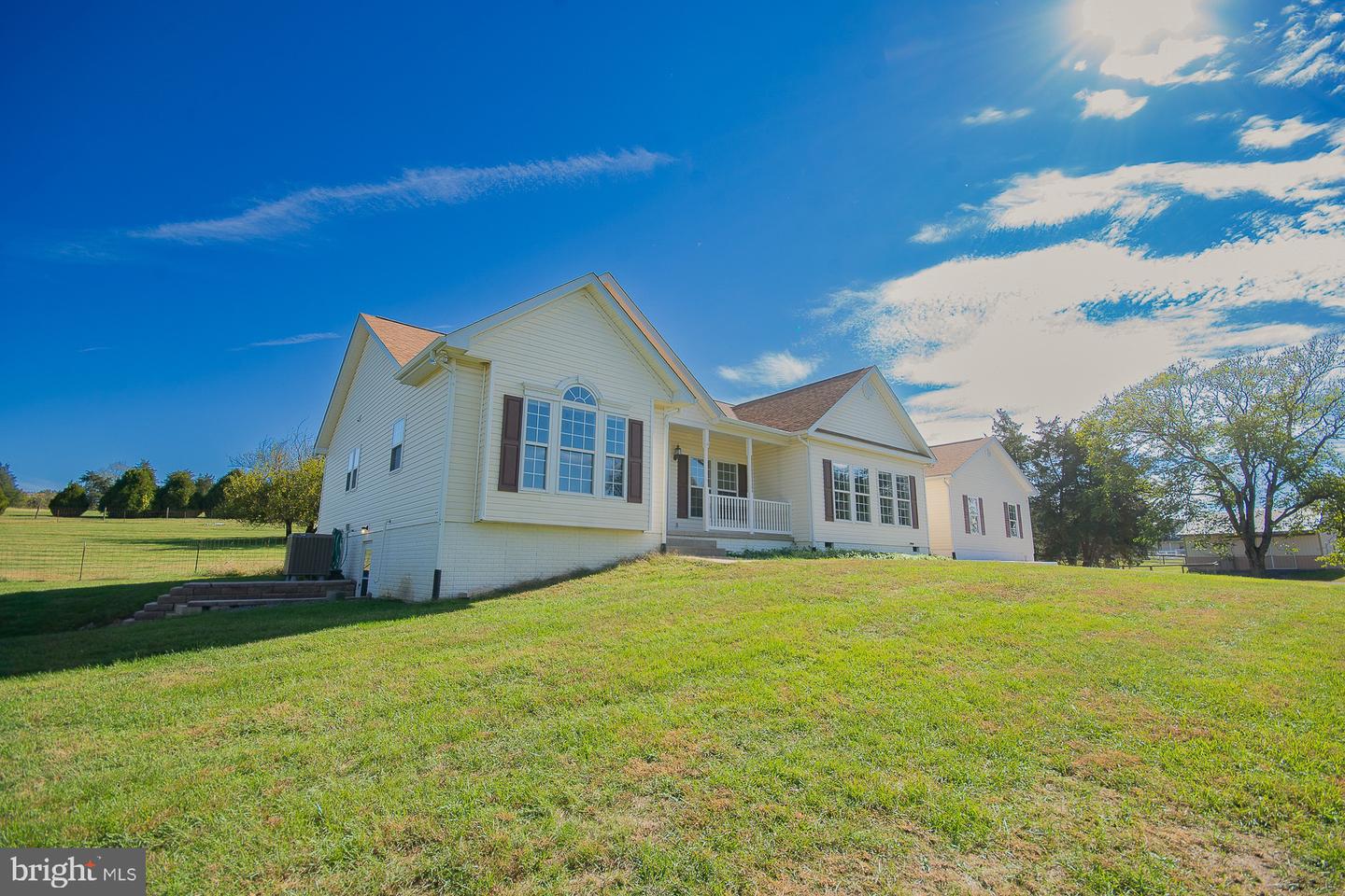 78 Colonel Myers Drive, Martinsburg