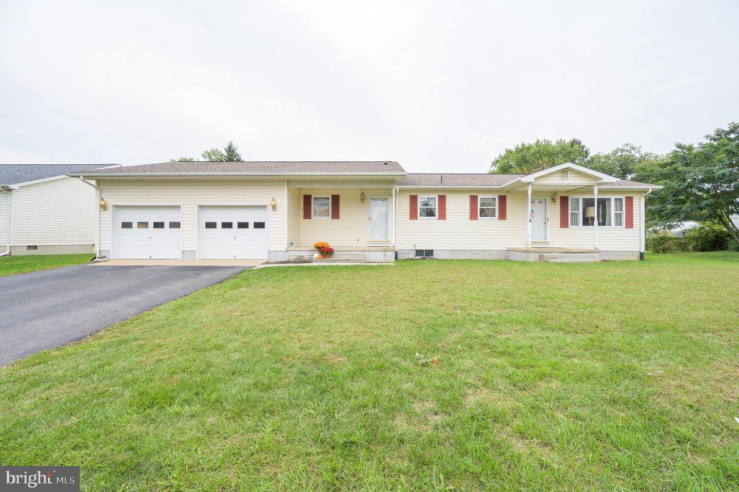 114 Mystical Way, Inwood
