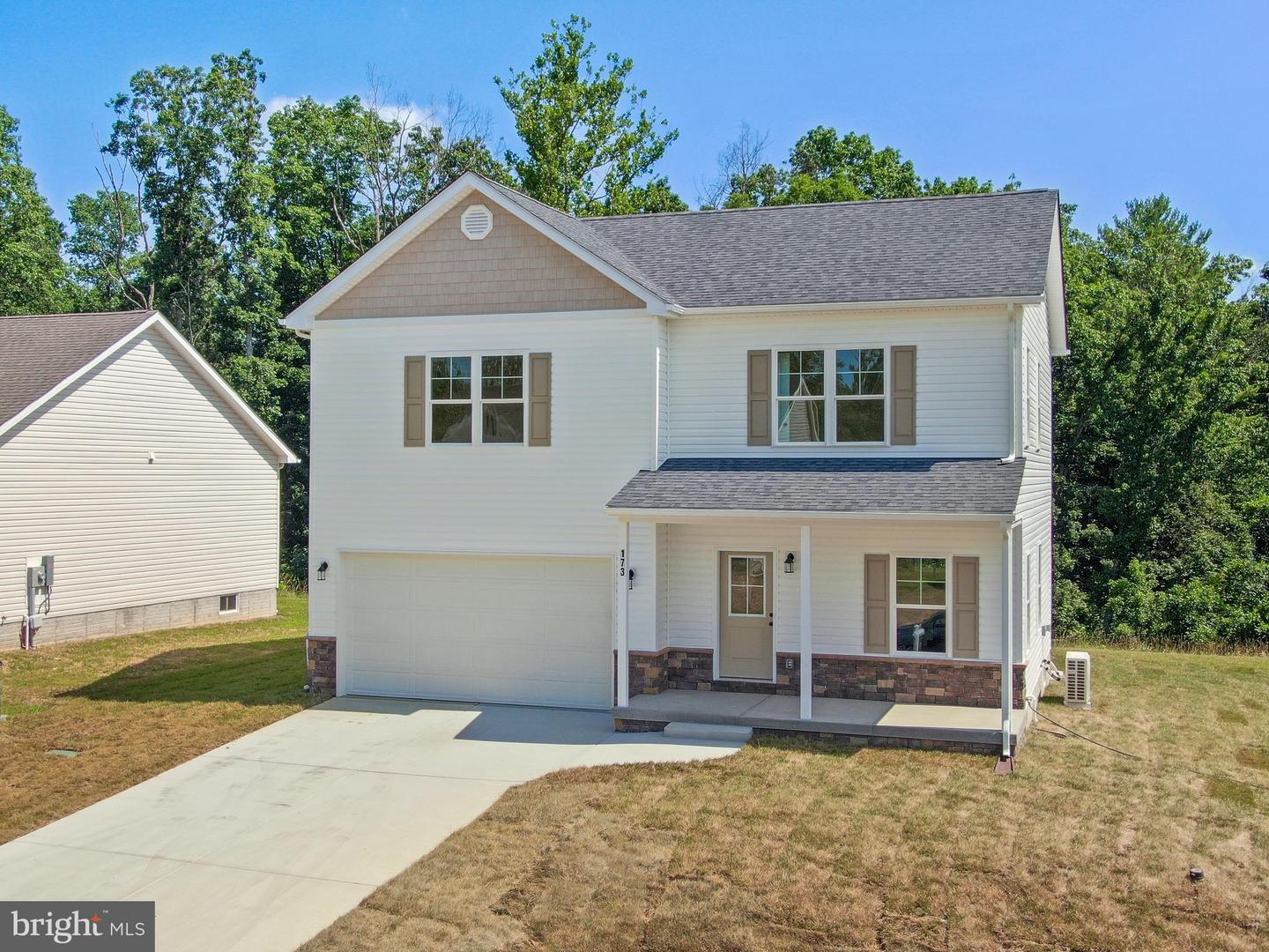 173 Larimar Lane, Inwood