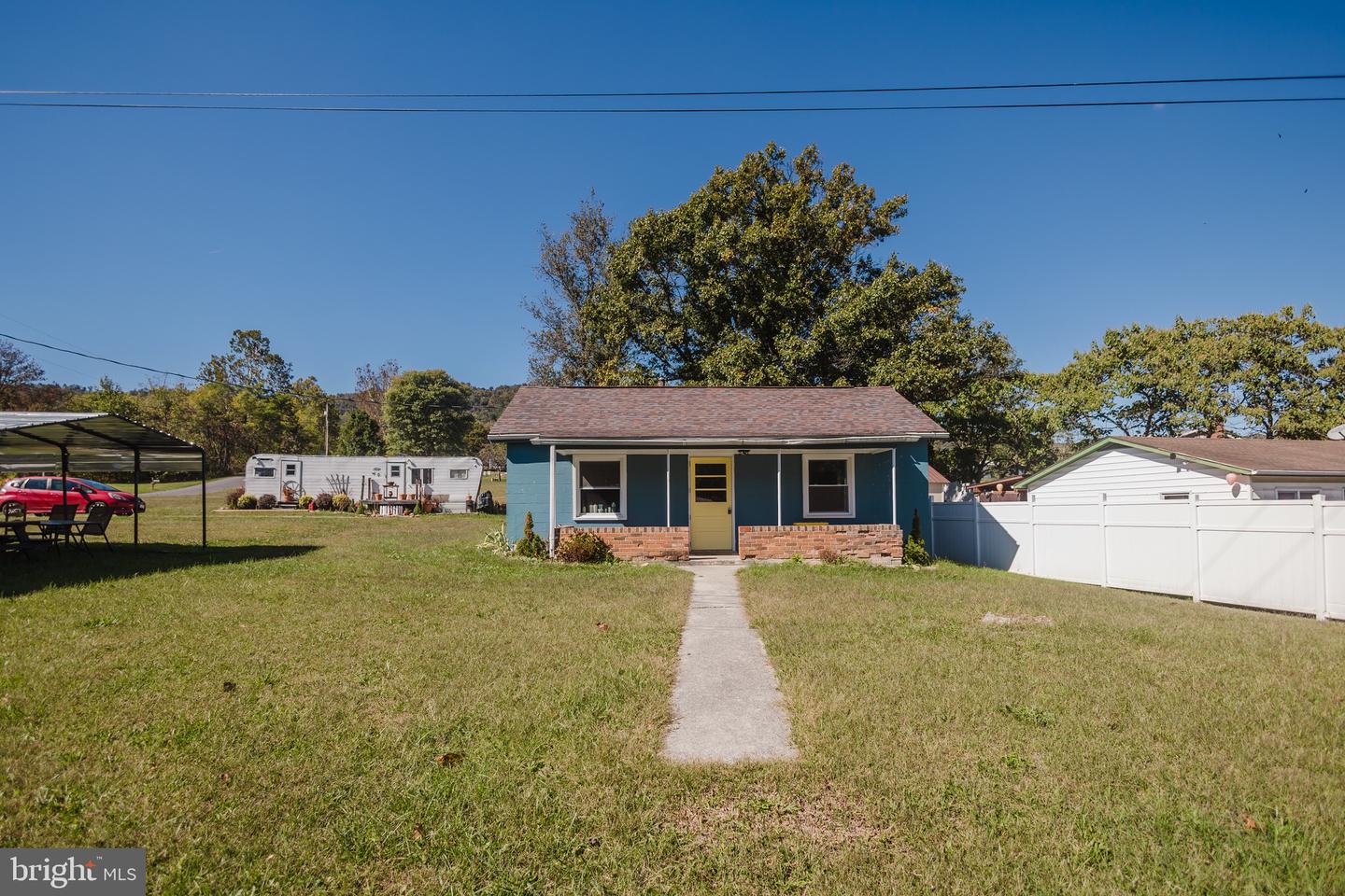 1505 Loop Road, Gerrardstown