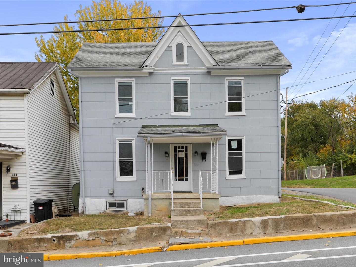 135 Woodbury Avenue, Martinsburg