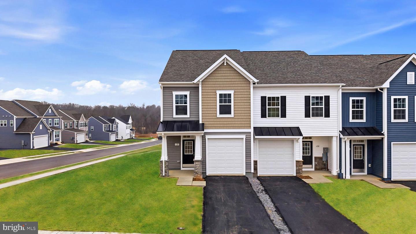 628 Tracy Way, Martinsburg