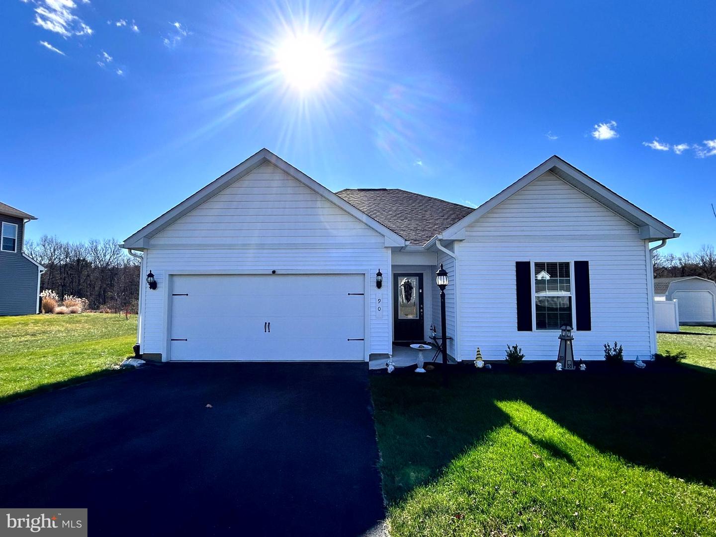 90 Rappahannock Run, Falling Waters