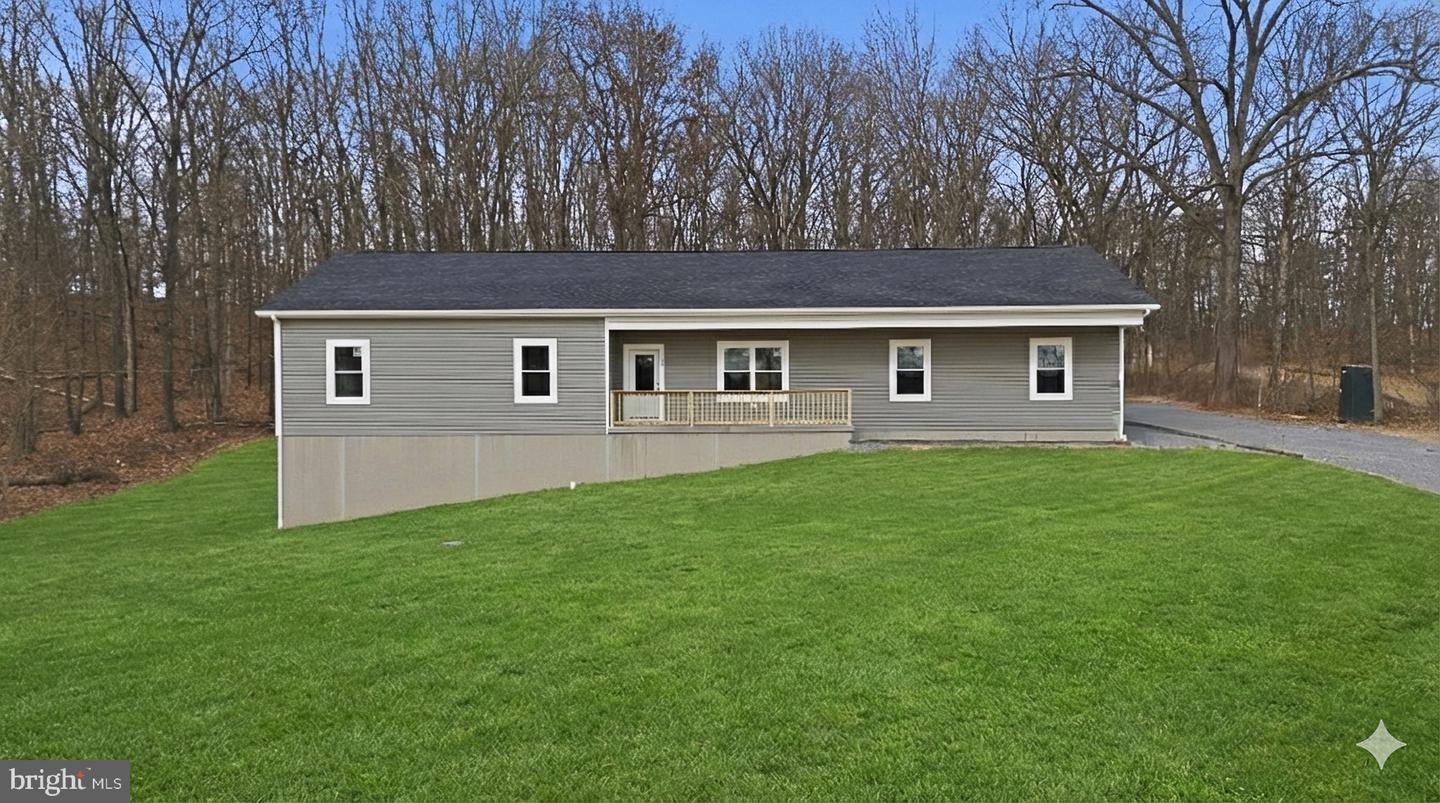 629 Providence Church Road, Hedgesville