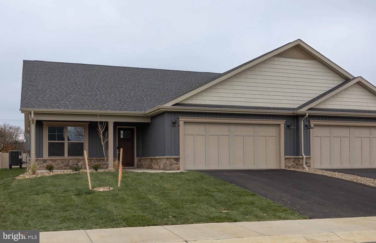 76 Grainfield Court, Martinsburg