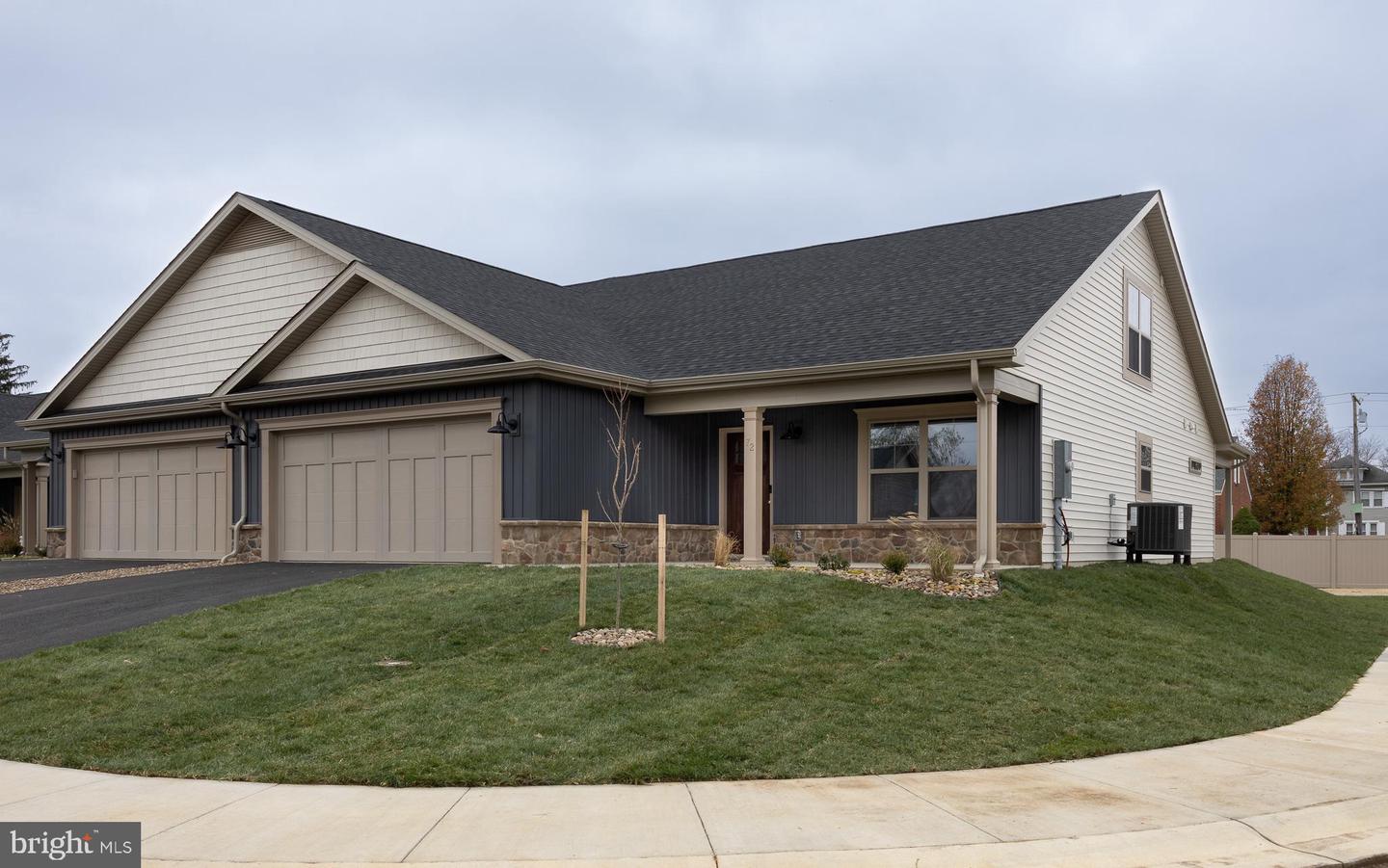 72 Grainfield Court, Martinsburg