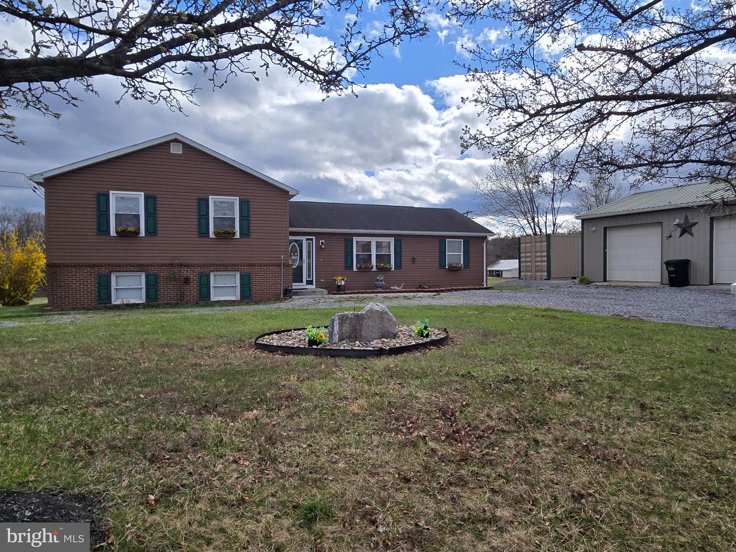 70 Kathys Lane, Hedgesville