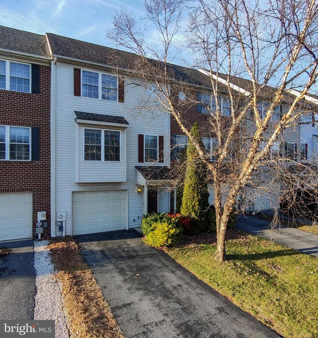 17 Effie Lane, Martinsburg