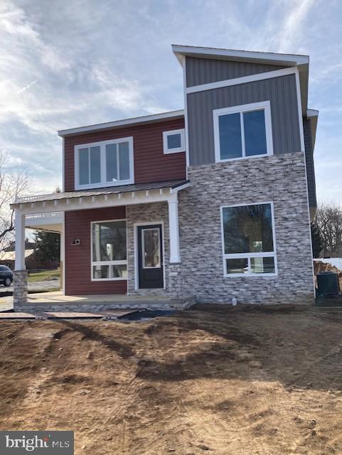 711 Snapp Street, Martinsburg