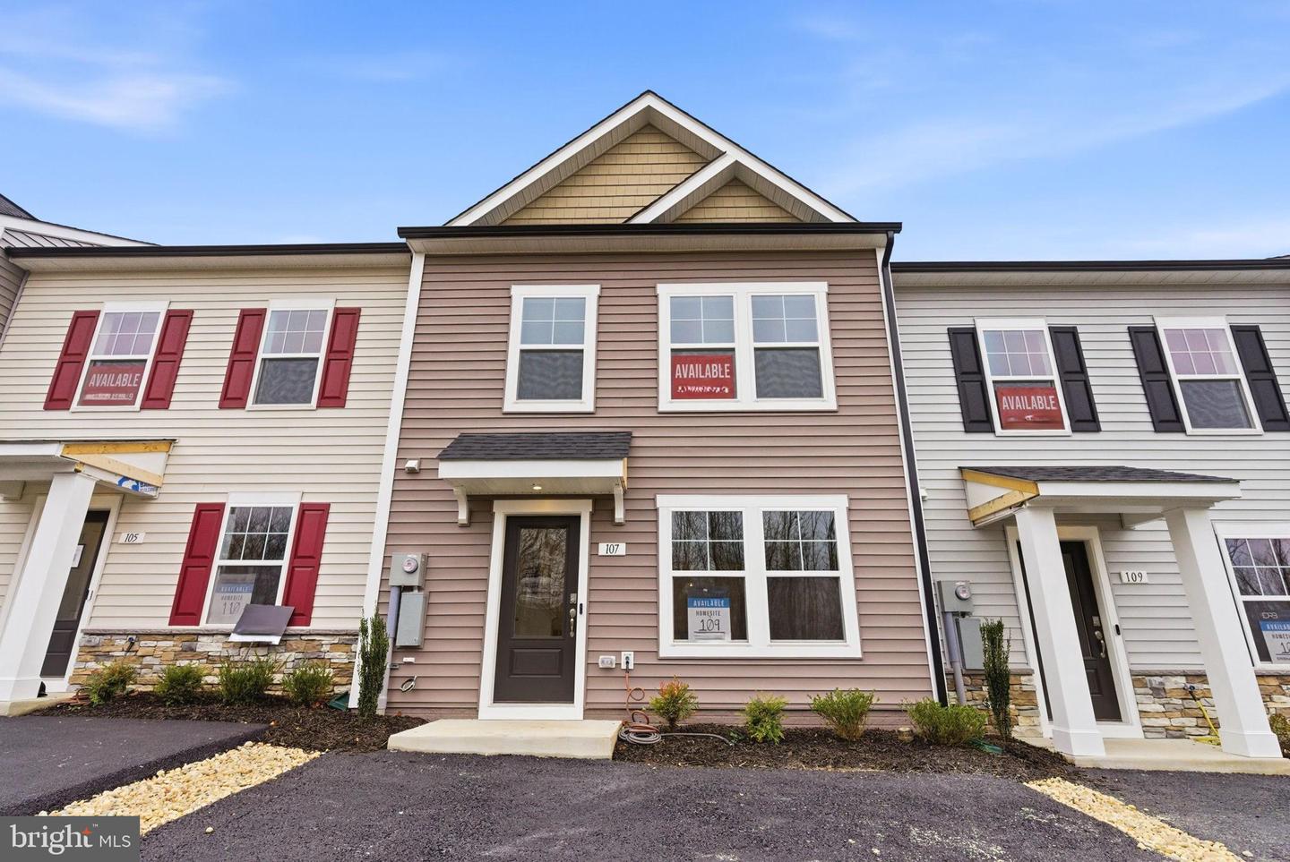 107 Courthouse Drive, Martinsburg
