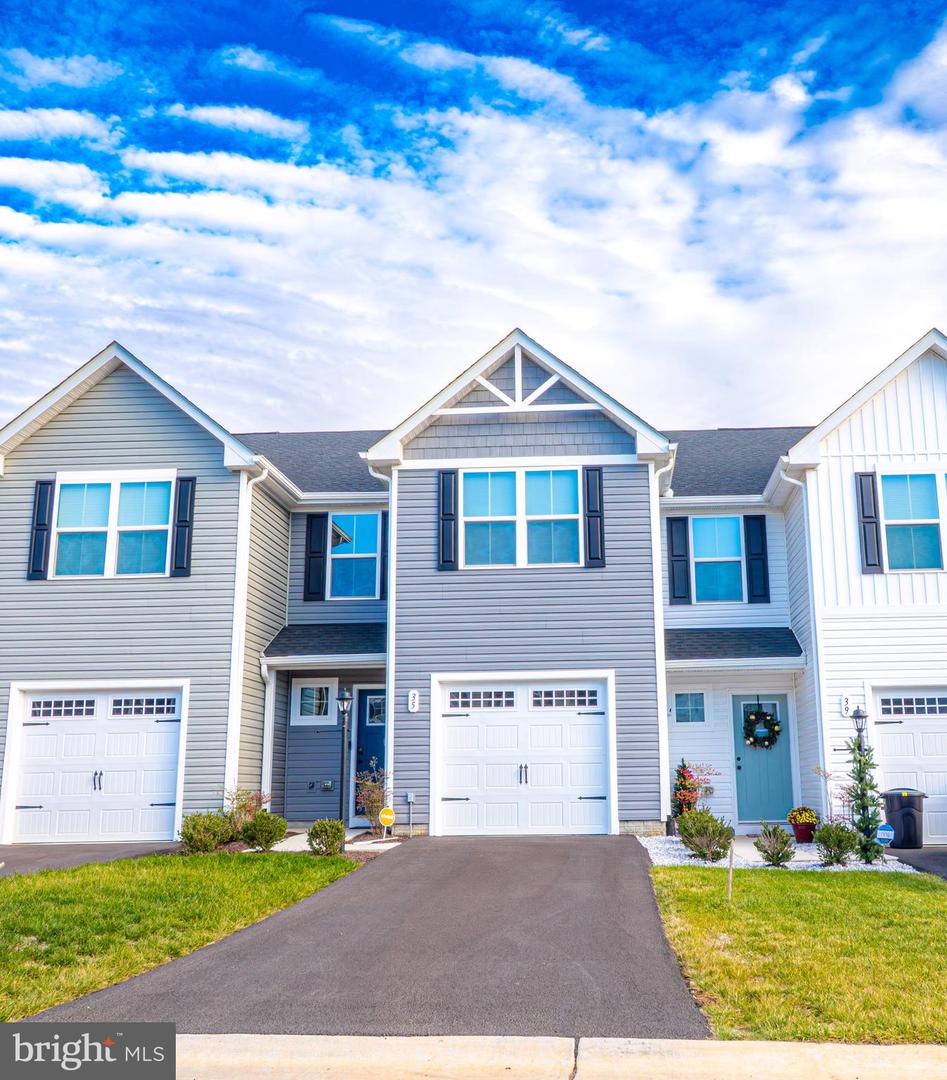 35 Calais Place, Hedgesville