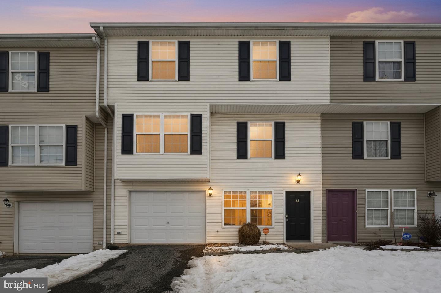 41 Morningstar Drive, Hedgesville