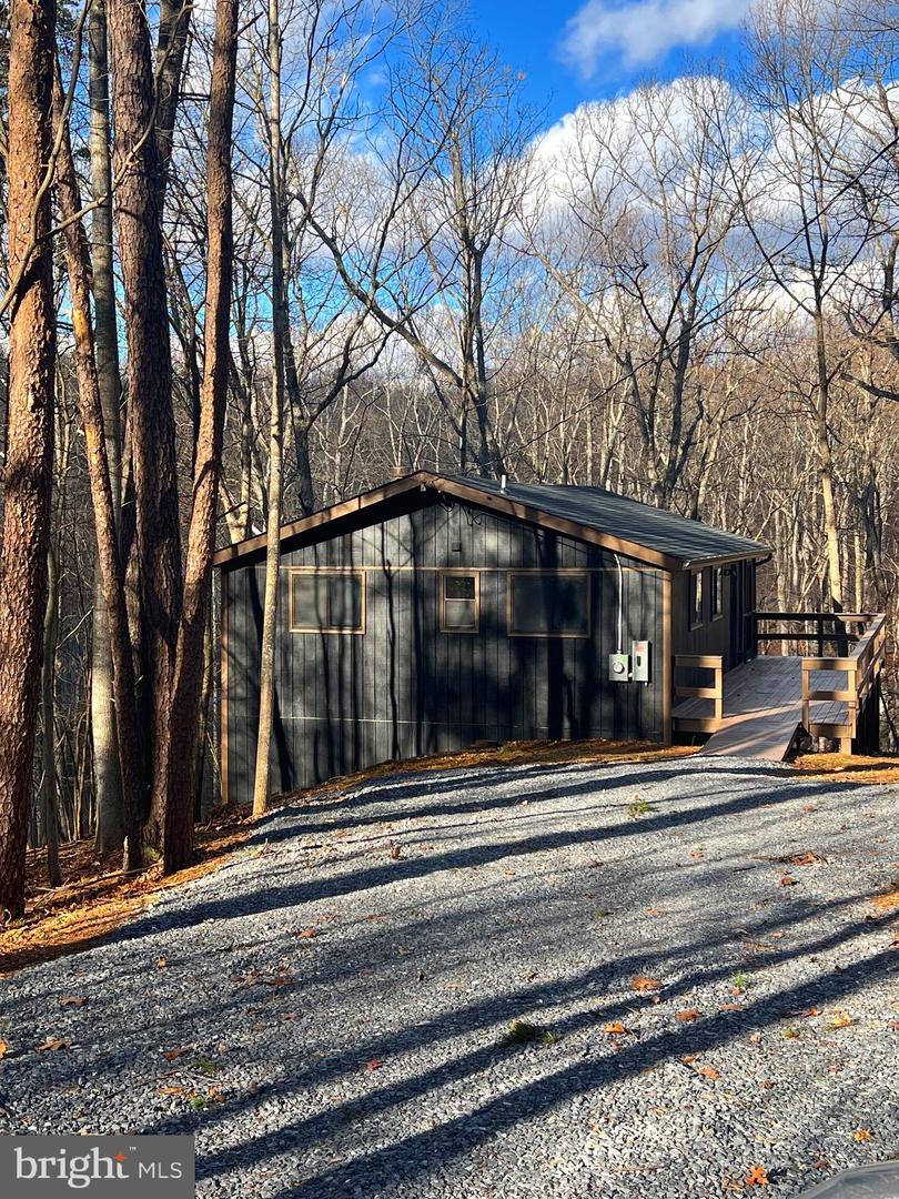 23 Chief Cornstalk Trail, Hedgesville
