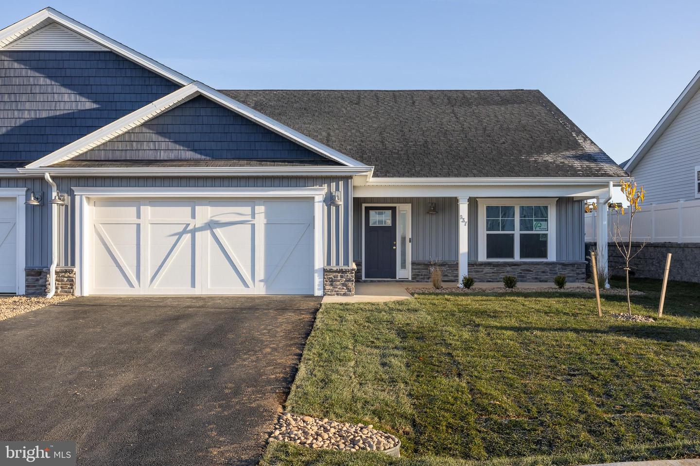 937 Otero Lane, Hedgesville