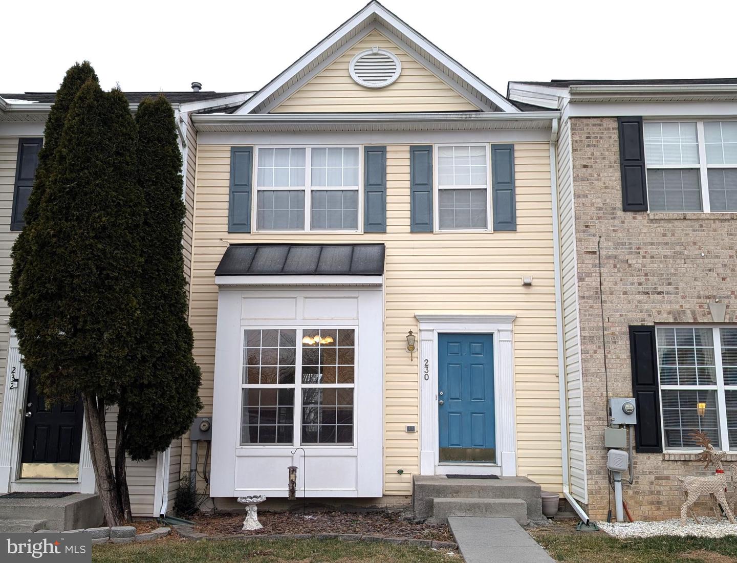 230 Whitman Lane, Inwood