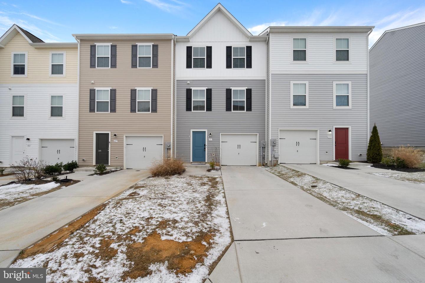 51 Thrower Road, Hedgesville