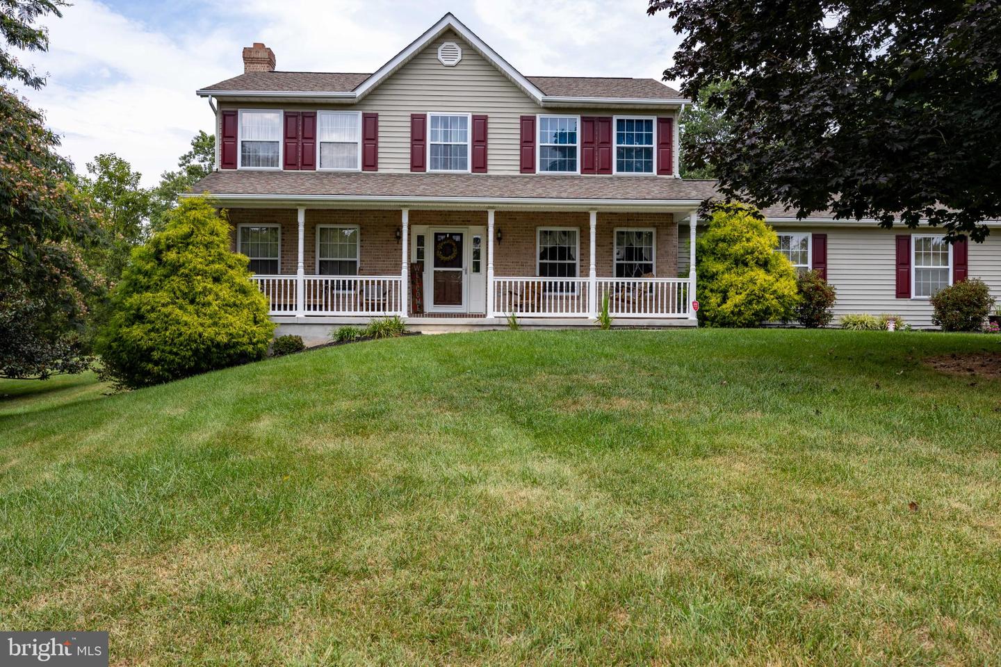 525 Appian Way, Martinsburg