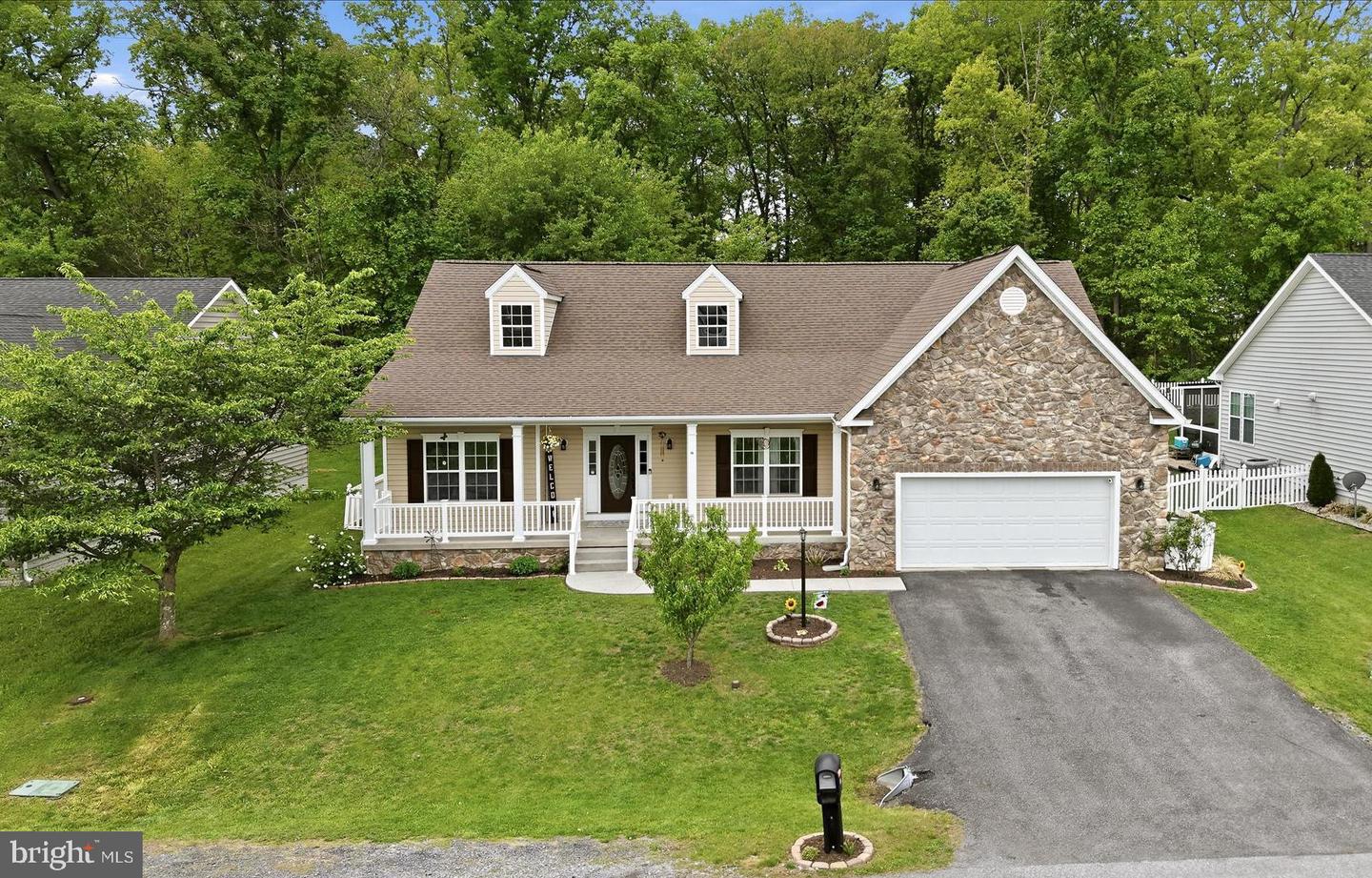 674 Webber Springs Drive, Inwood