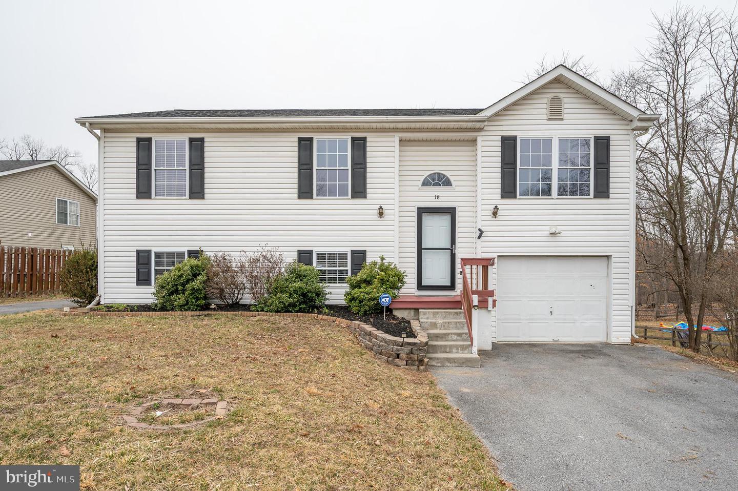 18 Veterans Way, Martinsburg