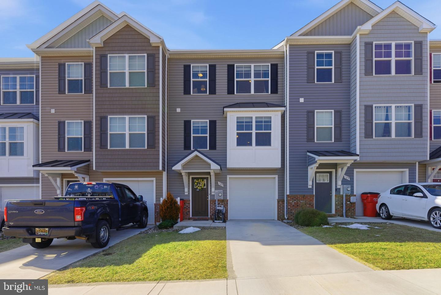 125 Carnes Way, Martinsburg