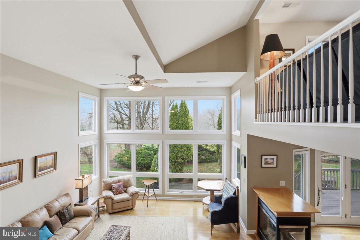 463 Wampum Lane, Hedgesville