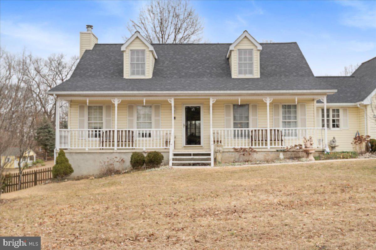 462 Camelot Boulevard, Falling Waters