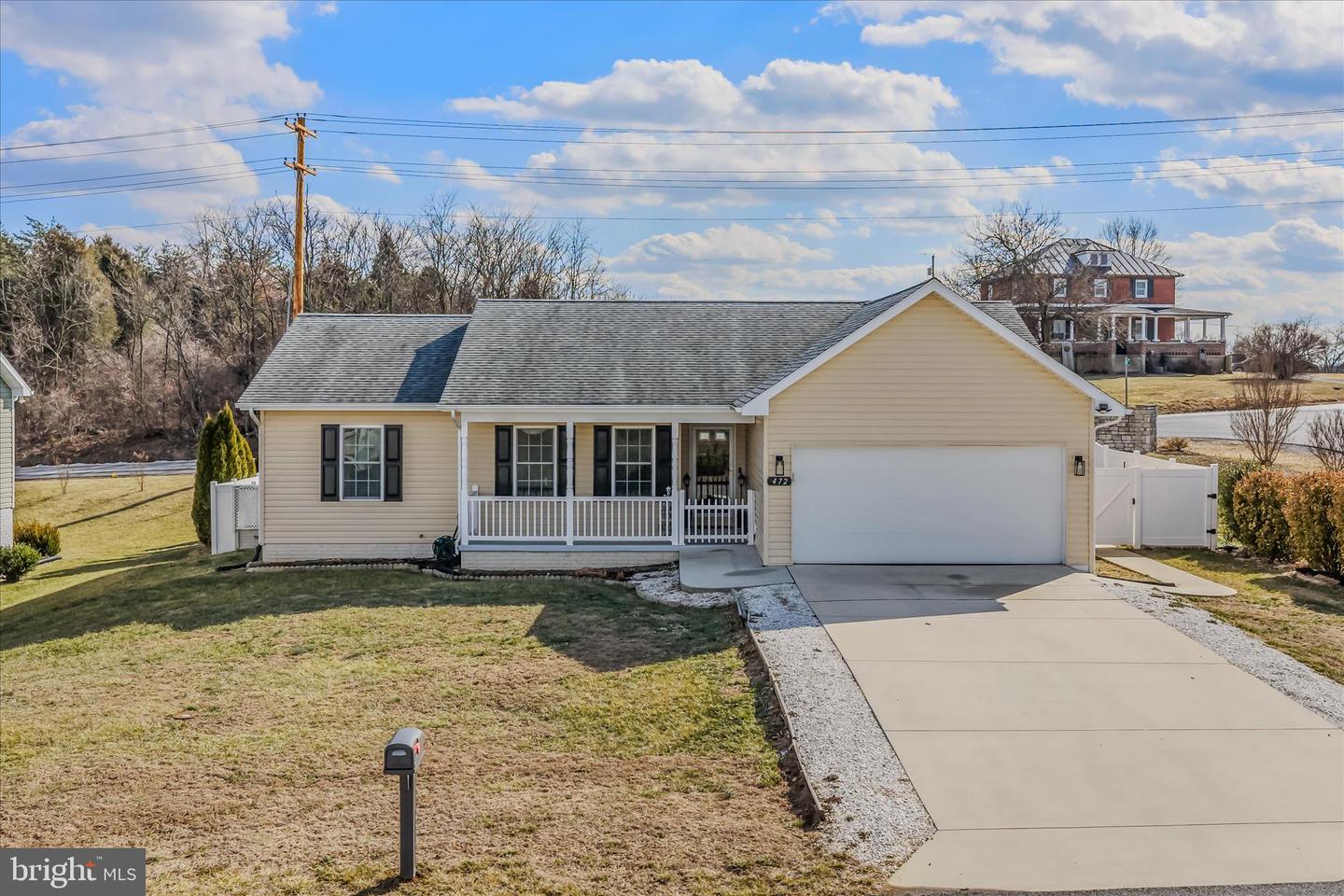 472 Ives Street, Martinsburg