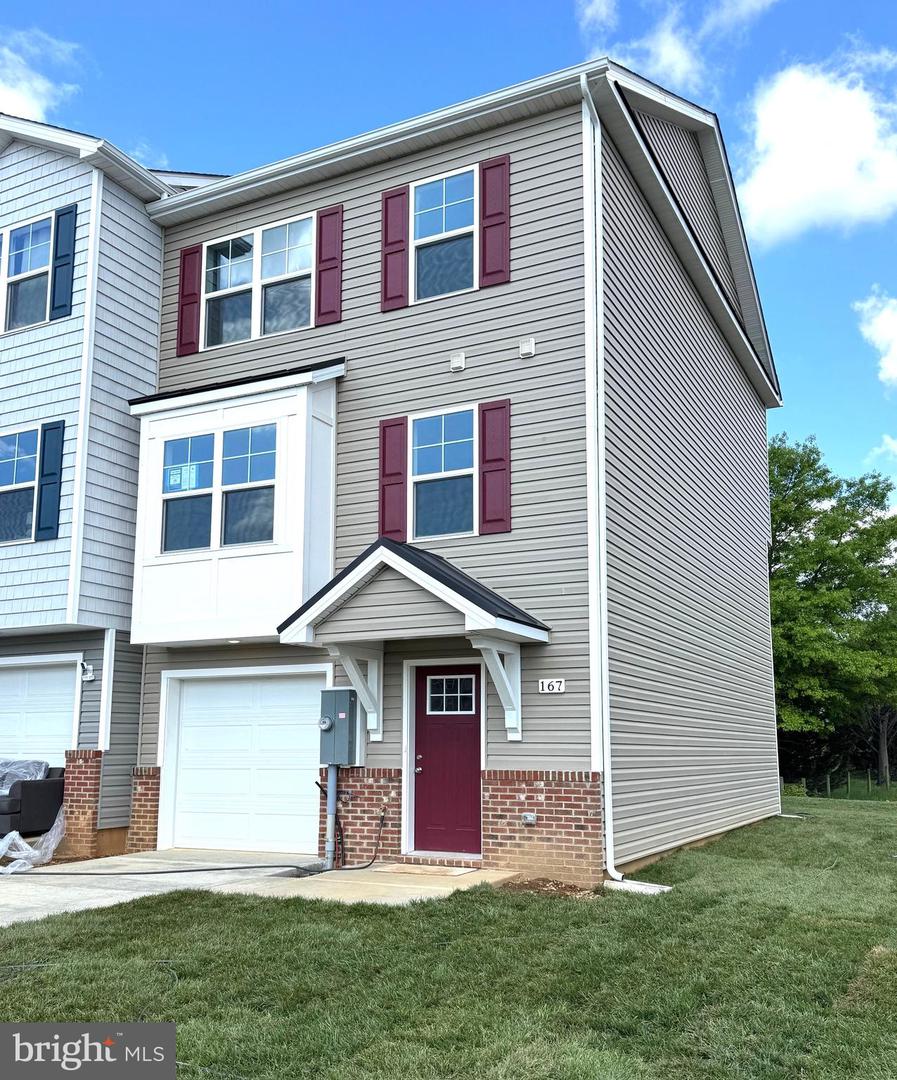 167 Olga Drive, Martinsburg