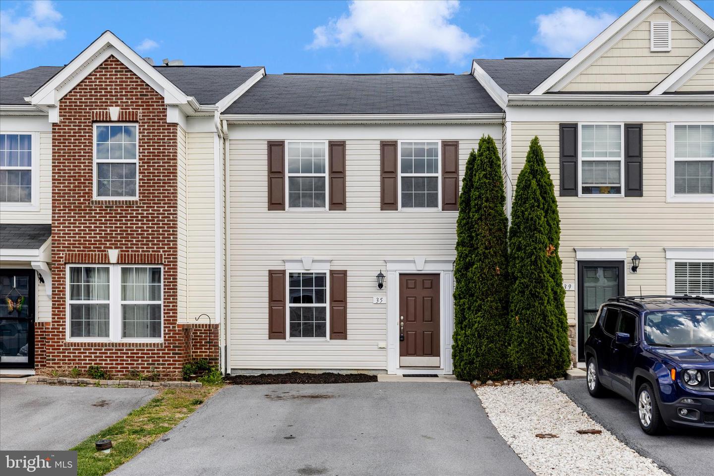 35 Fast View Drive, Martinsburg
