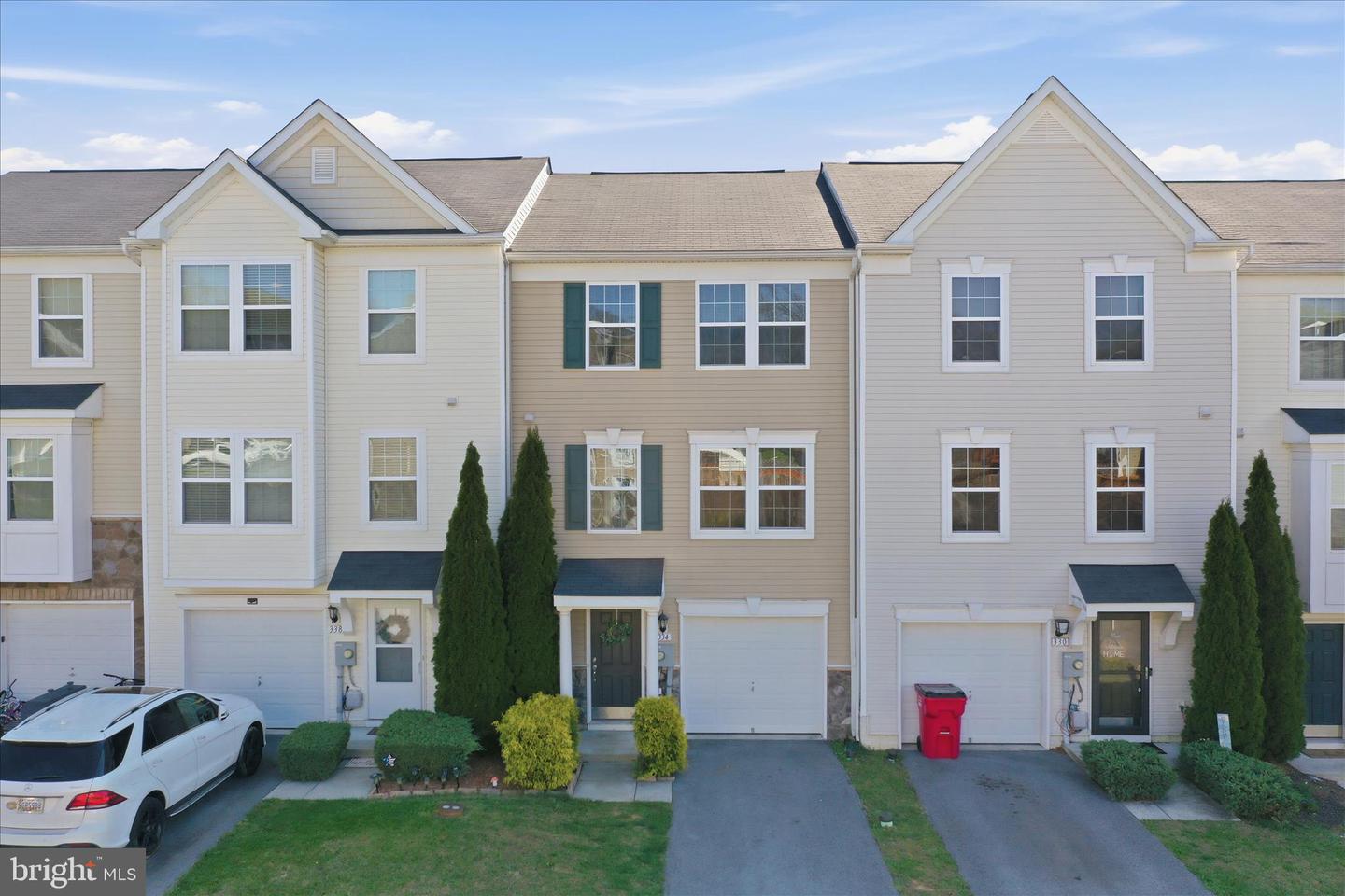 334 Rumbling Rock Road, Hedgesville