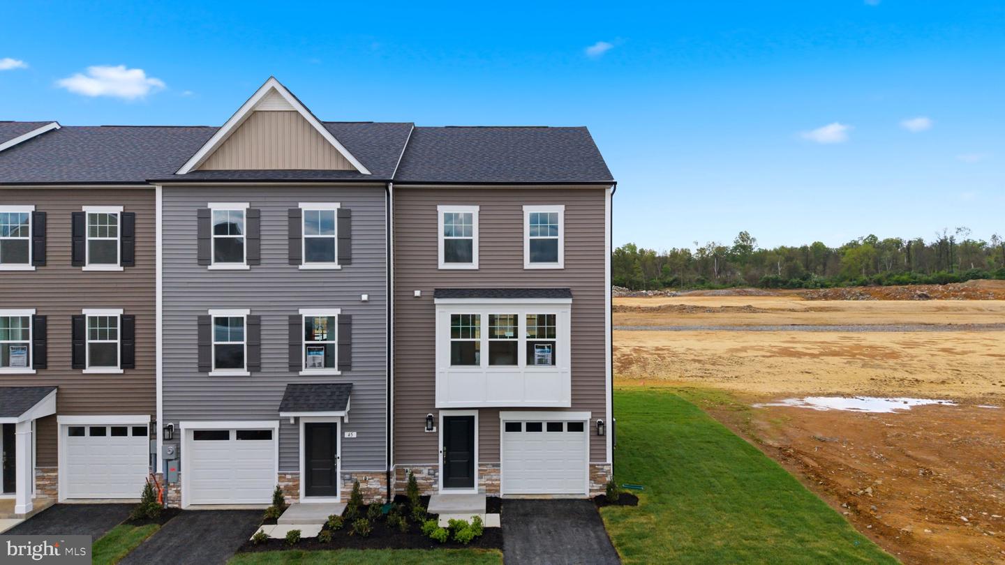 49 Scammel Drive, Bunker Hill