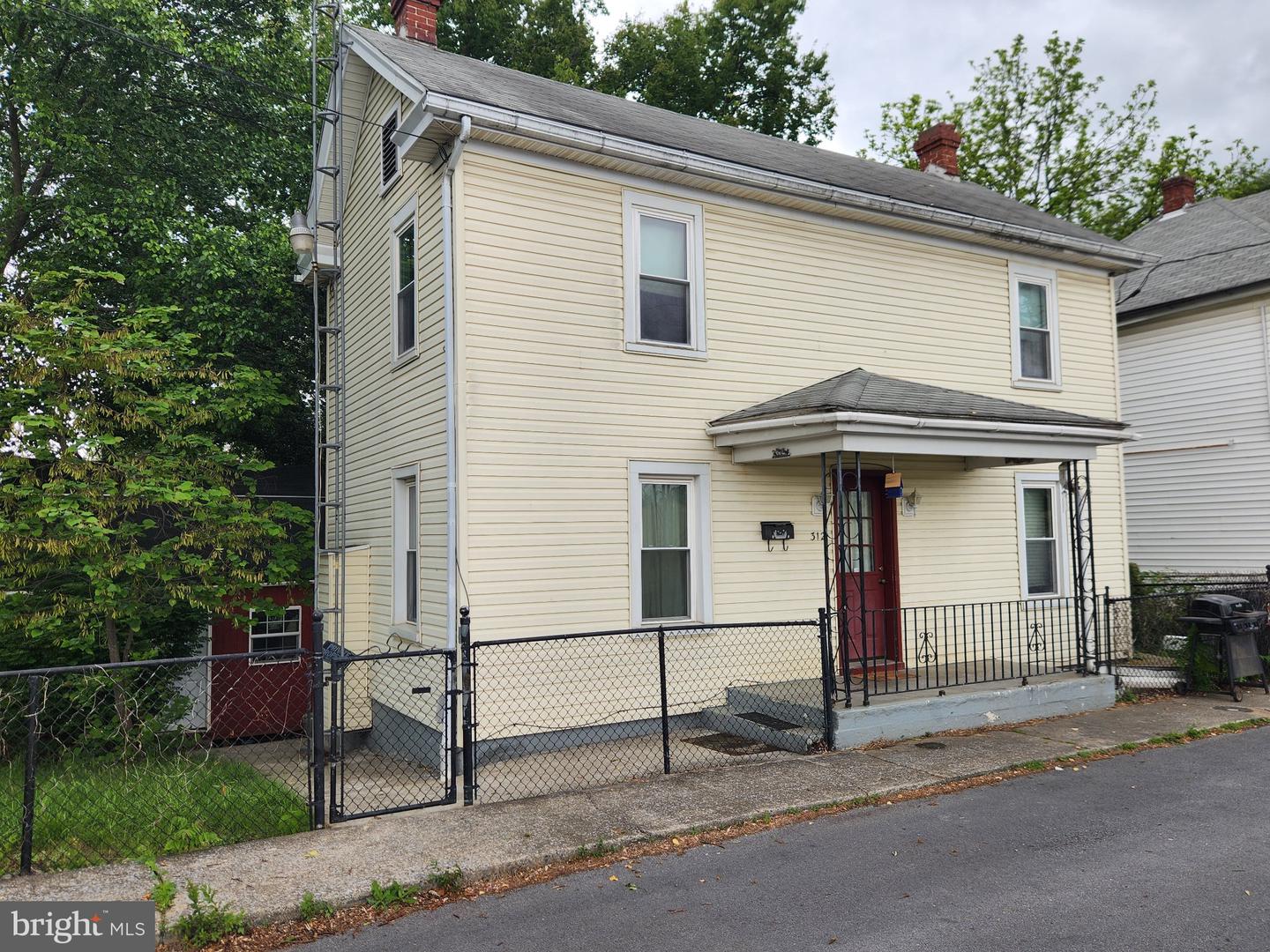 312 Auburn Street, Martinsburg