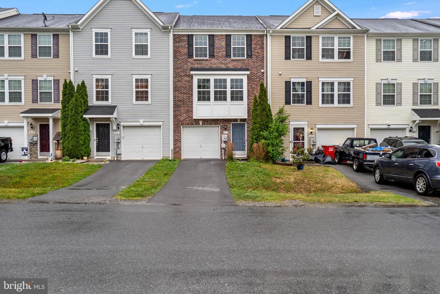 252 Rumbling Rock Road, Hedgesville