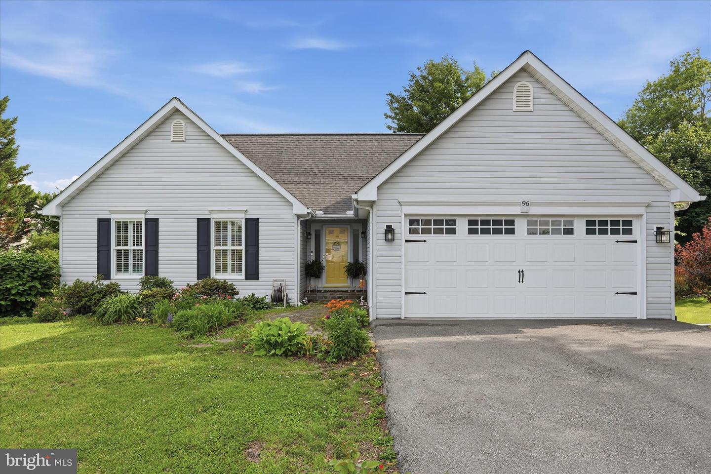 96 Phoenix Lane
