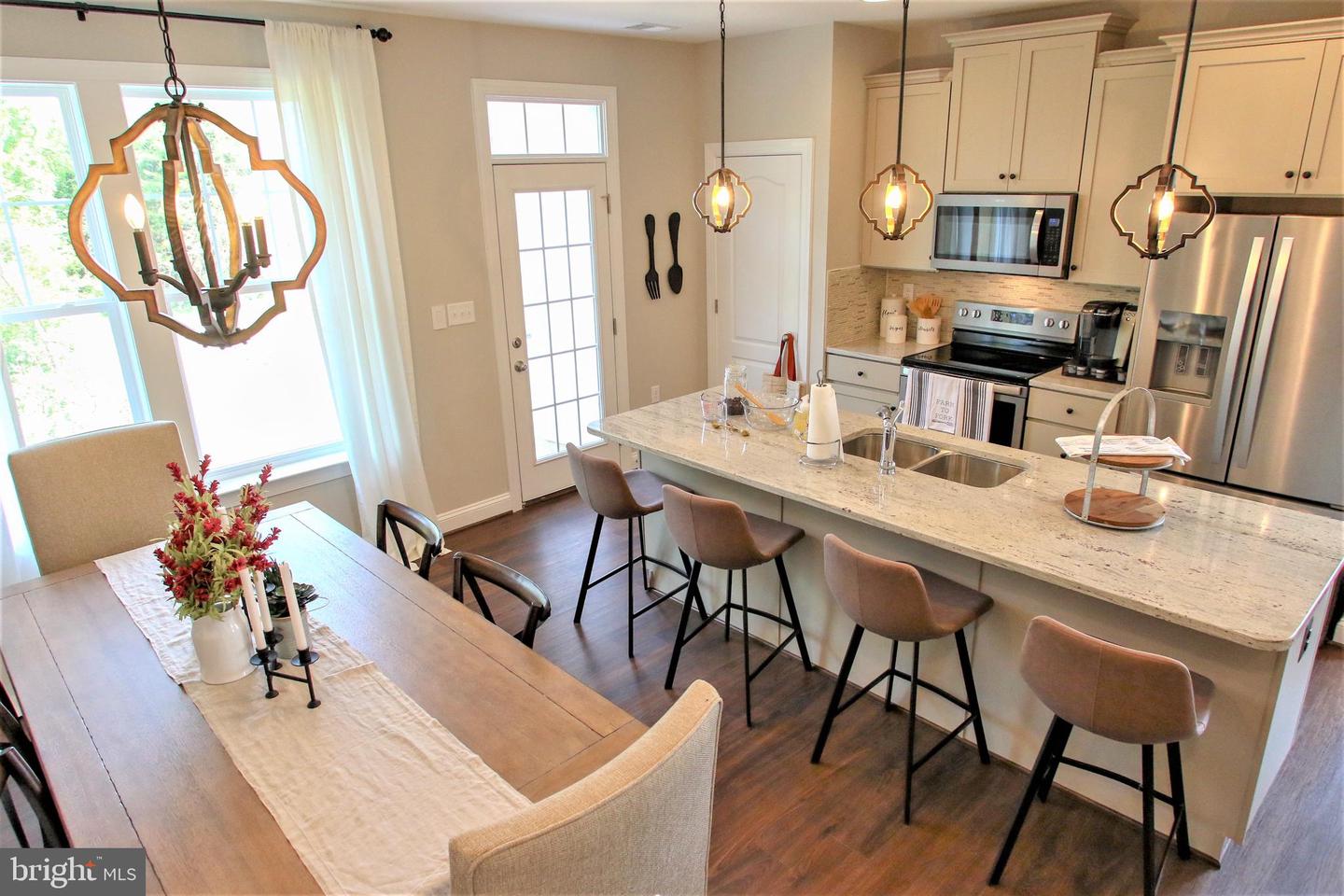 Homesite 512 Slick Terrace