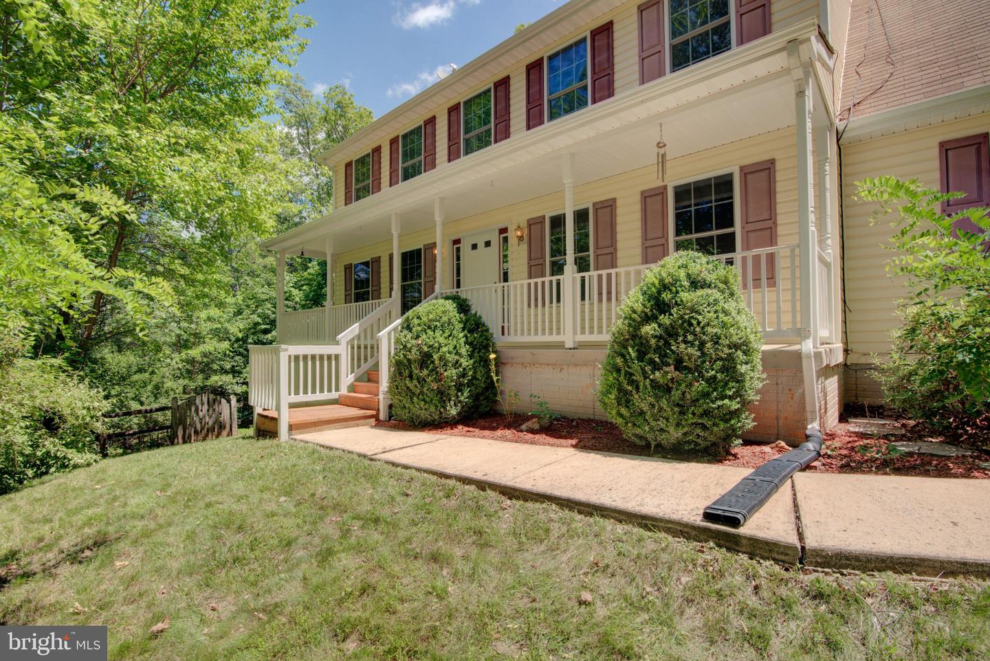 228 Warner Lane