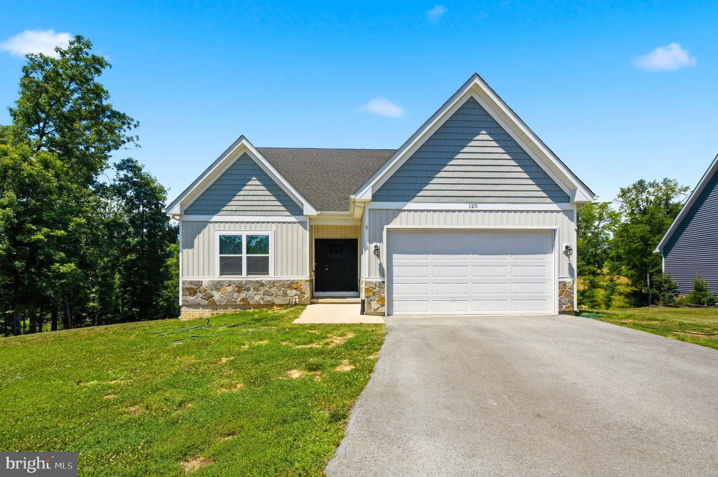 120 Nugget Way