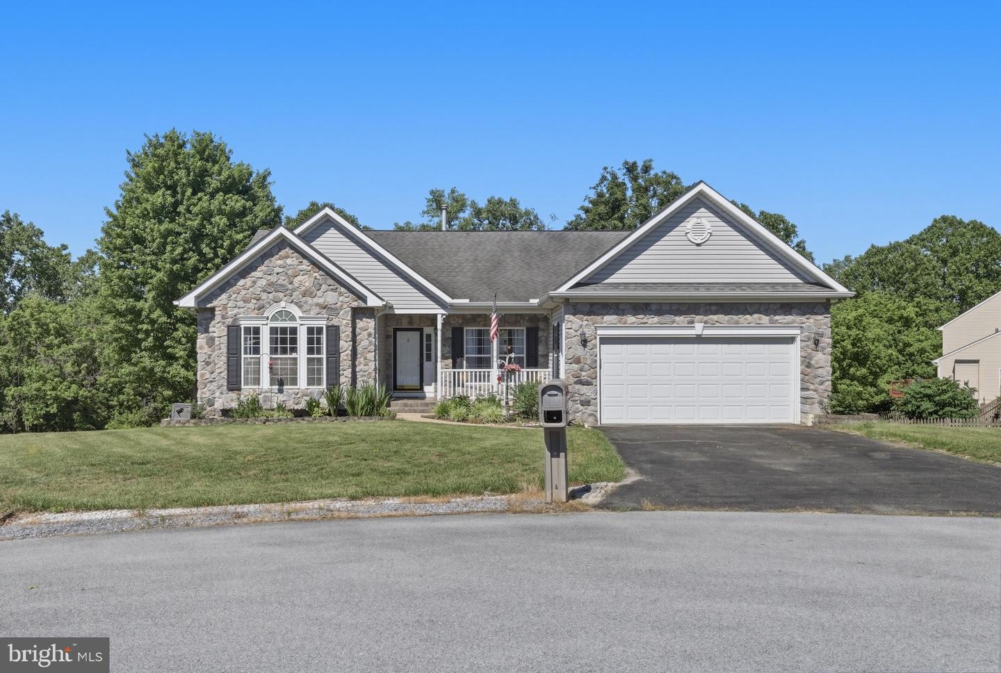 88 Castlerock Lane