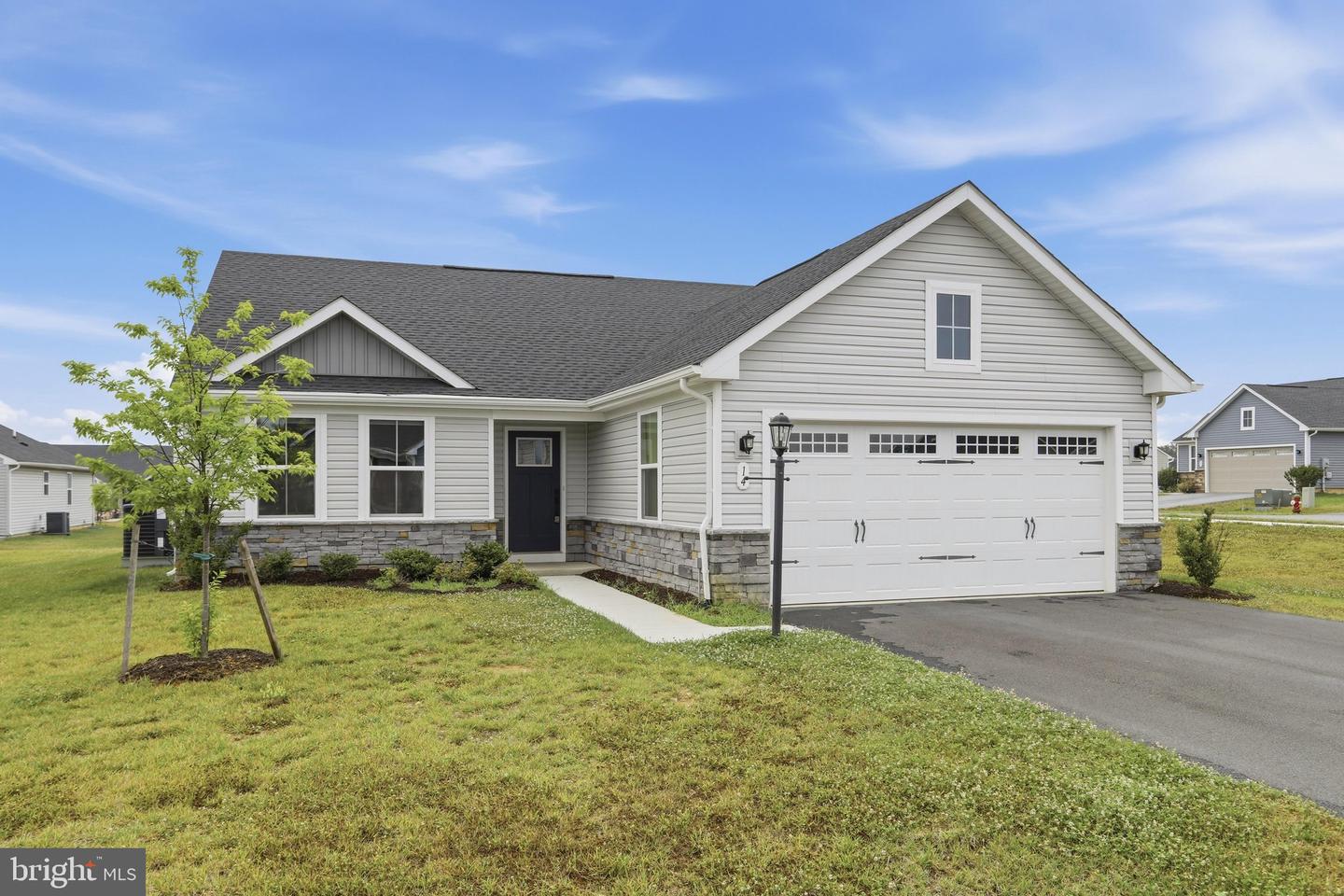14 Wyoming Way