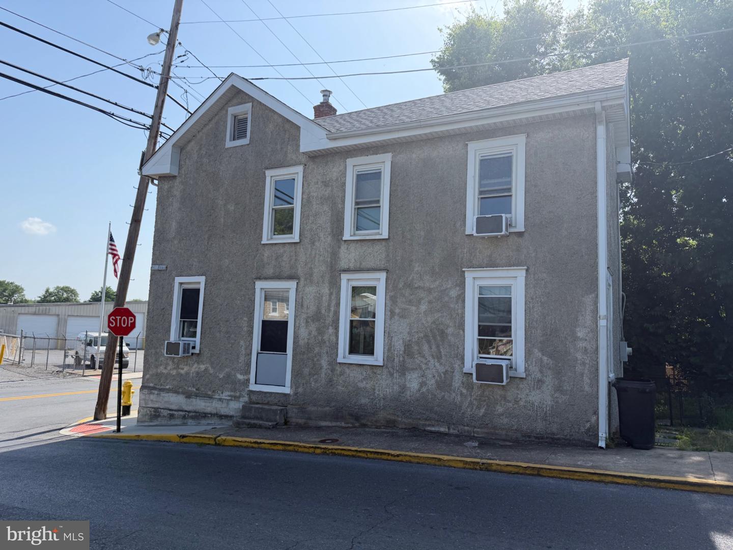 529 W Race Street, Martinsburg