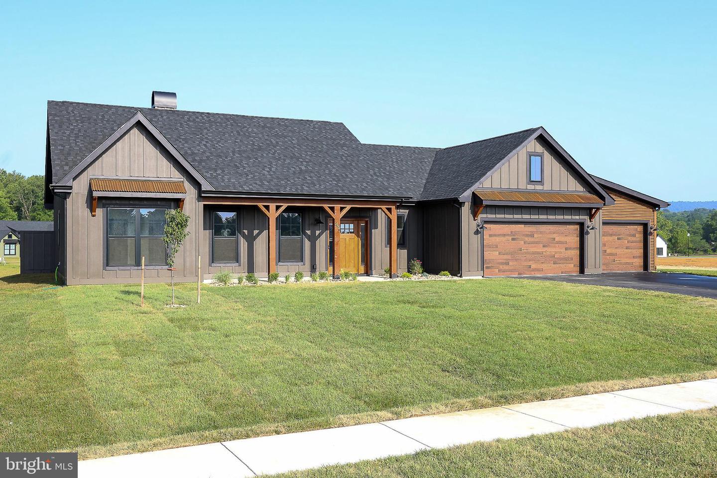 45 Grand Rapids Drive