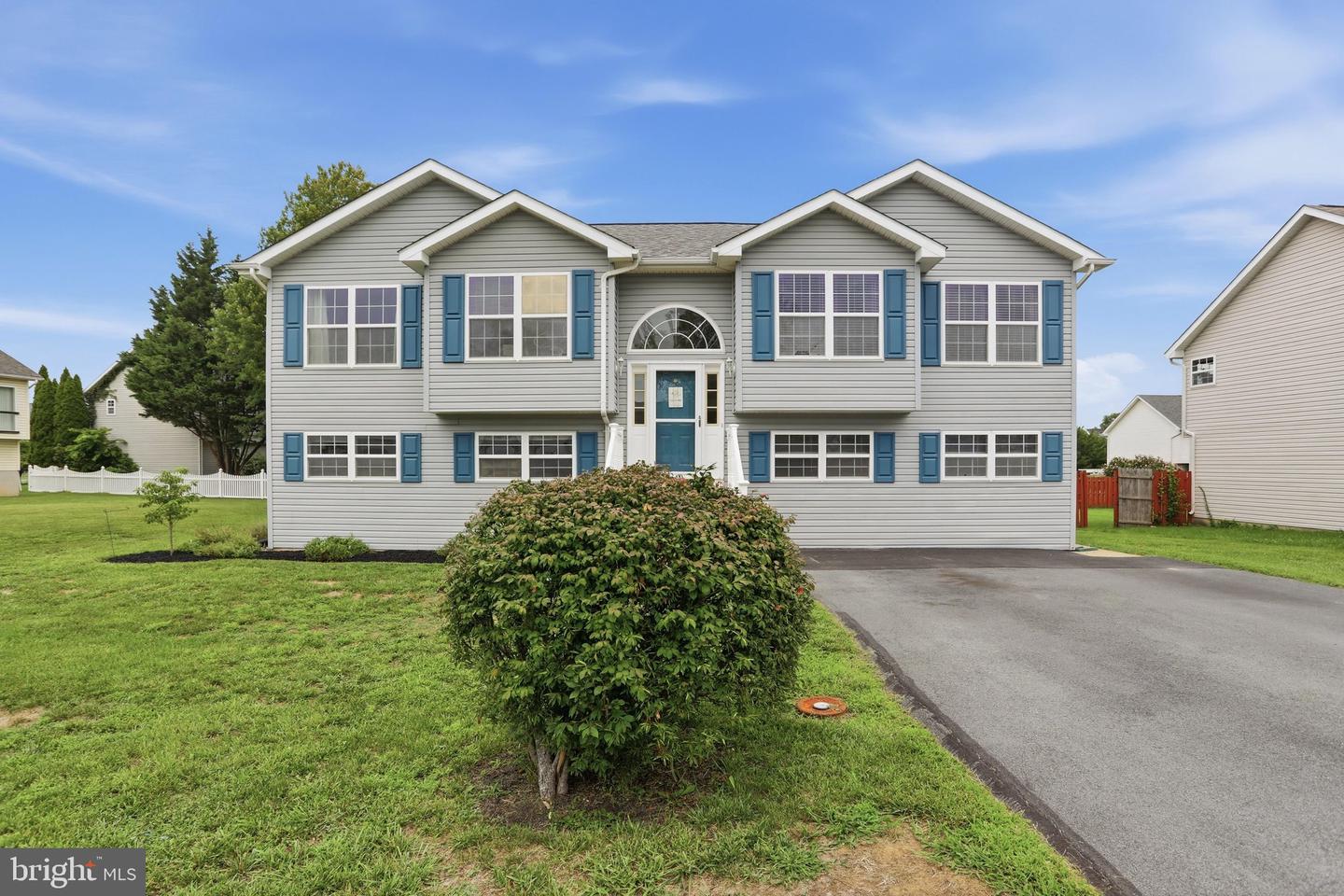 46 Halsey Court
