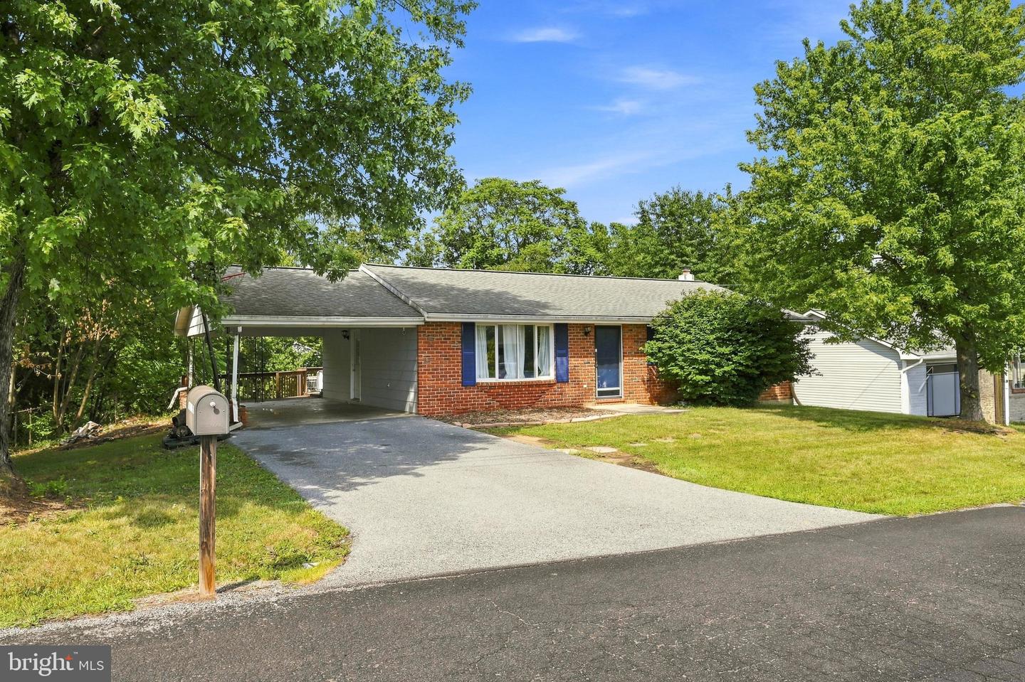 135 Zeiler Drive