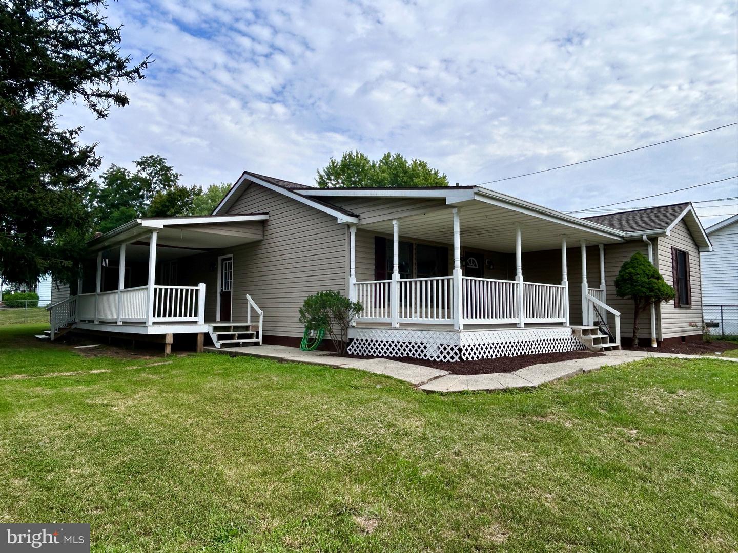 505 N Western Avenue