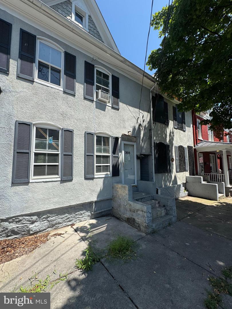 308 W Martin Street