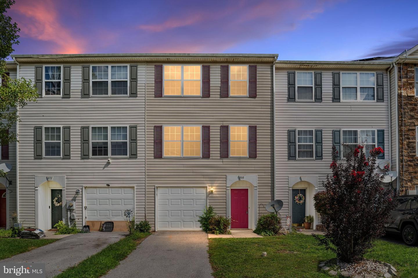 868 Aztec Drive