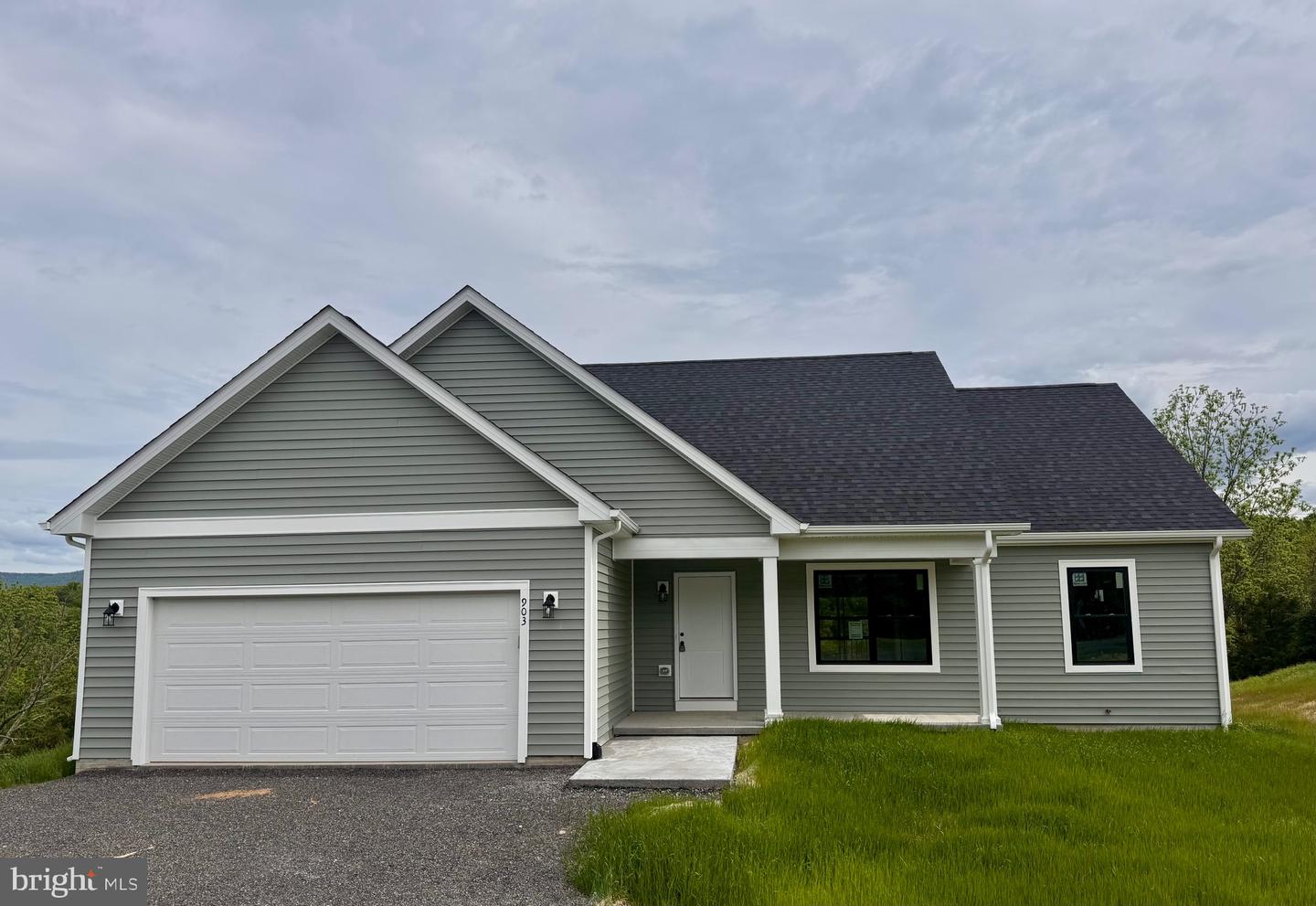 903 Point Drive, Petersburg